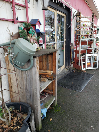 Thrift Store «Little Shop of Hoarders», reviews and photos, 2251 Main St, Springfield, OR 97477, USA