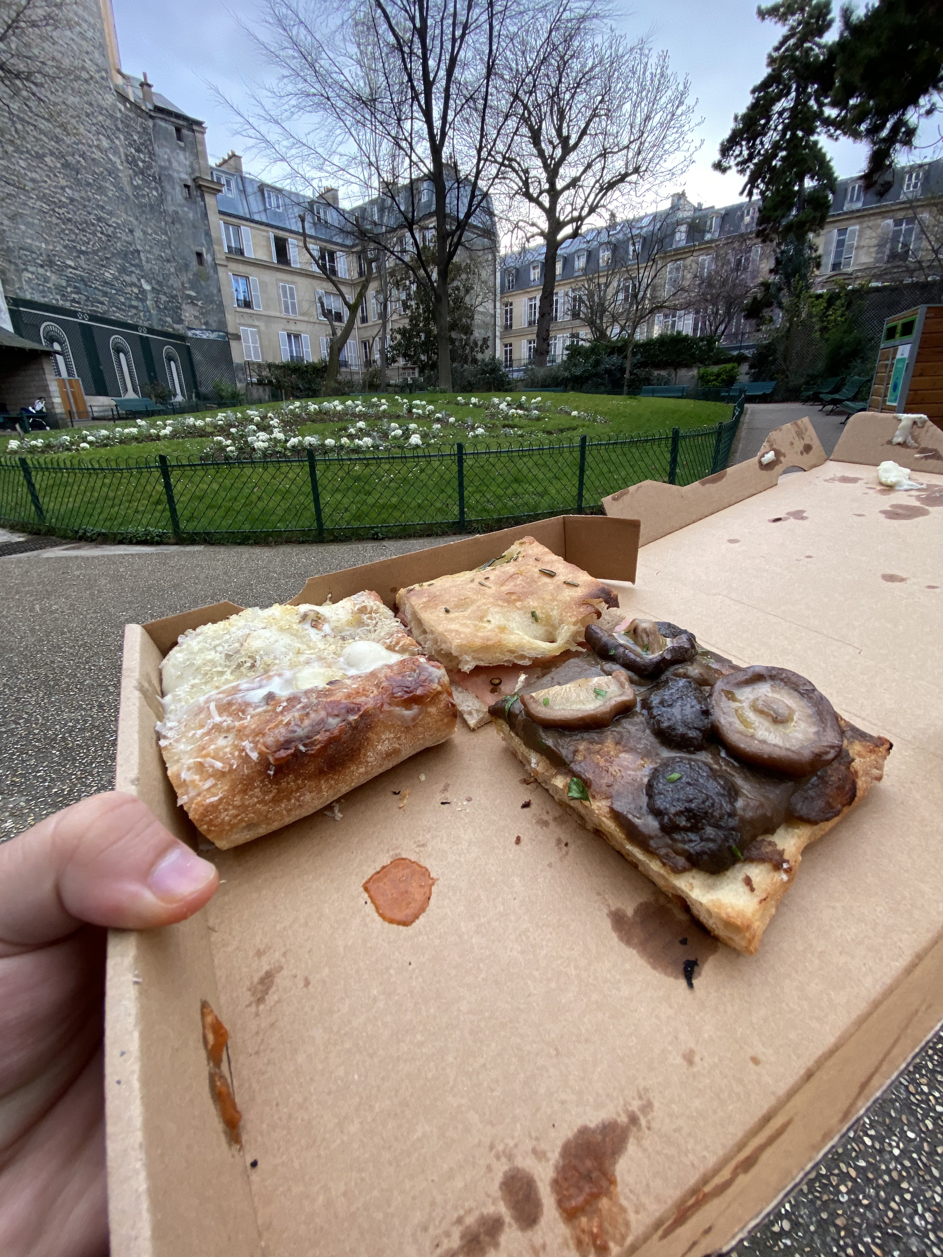 Photo n° 1 de l'avis de Eques.e fait le 21/03/2023 à 17:27