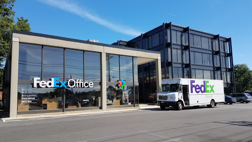 Print Shop «FedEx Office Print & Ship Center», reviews and photos, 114 Washington Ave, North Haven, CT 06473, USA