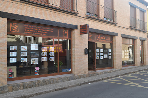 Tecnocasa agencia inmobiliaria - Av. Ntra. Sra. de Belén, 20, bajo c local, 28802 Alcalá de Henares, Madrid