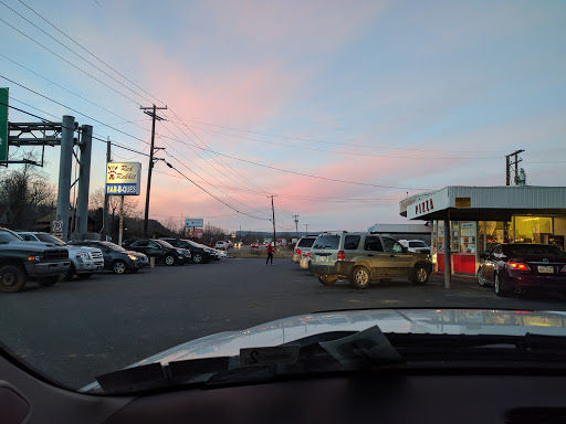 Hamburger Restaurant «Red Rabbit Drive-In», reviews and photos, 60 Benvenue Rd, Duncannon, PA 17020, USA