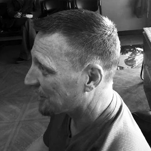 Barber Shop «Applewood Village Barbershop», reviews and photos, 2070 Youngfield St, Lakewood, CO 80215, USA