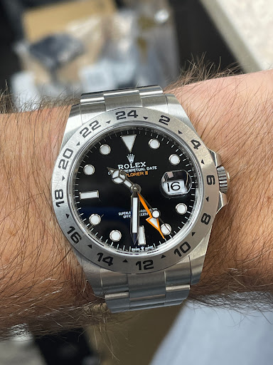 Coin Dealer «Collectors Coins & Jewelry Massapequa Park», reviews and photos, 400 Sunrise Hwy, Massapequa Park, NY 11762, USA