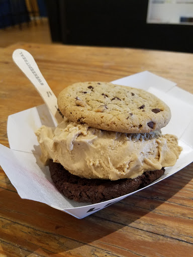 Ice Cream Shop «Coolhaus», reviews and photos, 59 E Colorado Blvd, Pasadena, CA 91103, USA