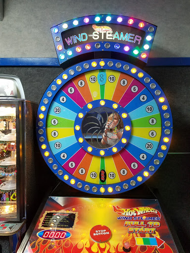 Amusement Center «High Roller Skating Center of La Crosse», reviews and photos, 3624 East Ave S, La Crosse, WI 54601, USA