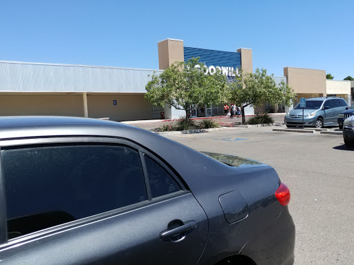 Thrift Store «Goodwill Industries of New Mexico - San Mateo», reviews and photos