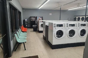 24/7 Coin Laundry Dardanelle image