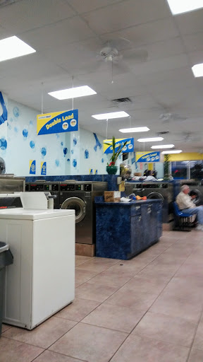 Laundromat «Killian laundromart lavanderia Dry cleaning & Coin Laundry», reviews and photos, 10862 SW 104th St, Miami, FL 33176, USA