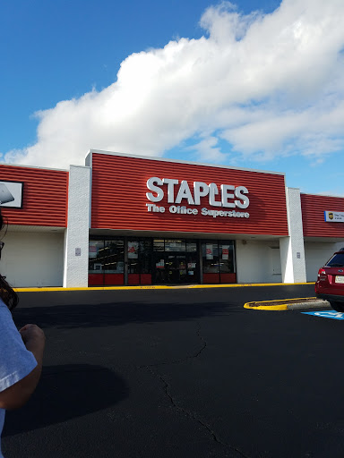 Office Supply Store «Staples», reviews and photos, 2003 Plank Rd, Fredericksburg, VA 22401, USA