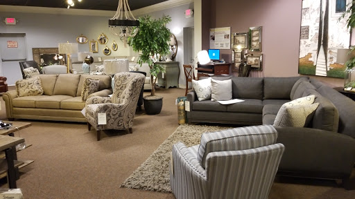 Furniture Store «Wayside Furniture», reviews and photos, 1367 Canton Rd, Akron, OH 44312, USA