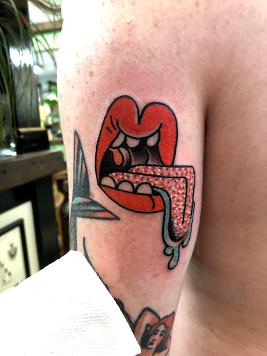 Tattoo Shop «Lombard Street Tattoo», reviews and photos, 8937 N Lombard St, Portland, OR 97203, USA