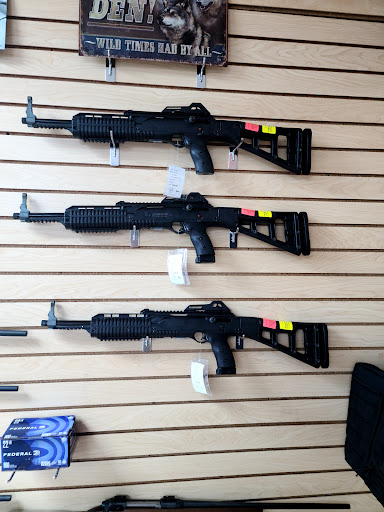 Sporting Goods Store «Buck Shot Sporting Goods», reviews and photos, 1606 IN-38, New Castle, IN 47362, USA