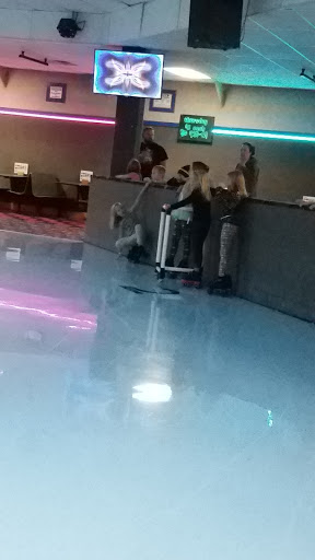 Amusement Center «High Roller Skating Center of La Crosse», reviews and photos, 3624 East Ave S, La Crosse, WI 54601, USA