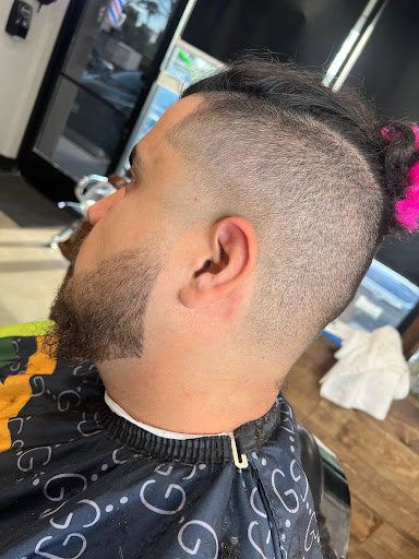 Barber Shop «Bellissimo Barber Shop», reviews and photos, 489 E High St #2, Moorpark, CA 93021, USA