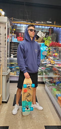 Tobacco Shop «Cherry Smoke & Skate Shop», reviews and photos, 418 Cherry Ave, Long Beach, CA 90802, USA