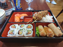 Plats et boissons du Restaurant japonais Sushi Sashi ( Okasushi ) à Paris - n°15