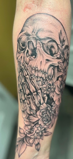 Explore tattoo ideas for couples names, creative tattoo ideas in Warner Robins, available at Untold Pain Tattoo Studio