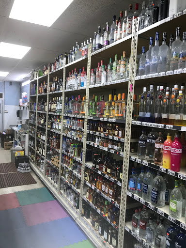 Liquor Store «Joy Party Mart», reviews and photos, 24531 Henry B Joy Blvd, Harrison Charter Township, MI 48045, USA