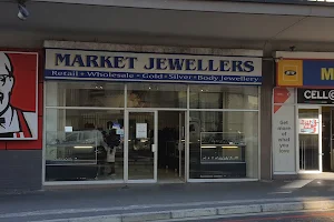 Market Jeweller image