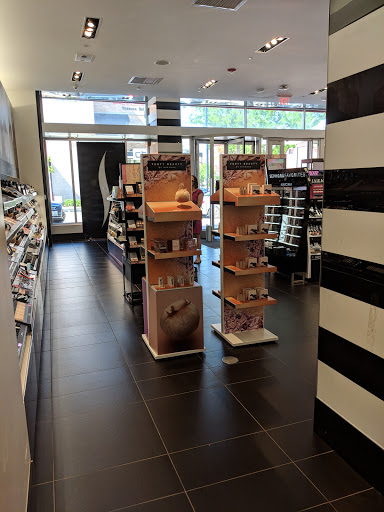 Cosmetics Store «SEPHORA», reviews and photos, 132 W Jefferson Ave, Naperville, IL 60540, USA