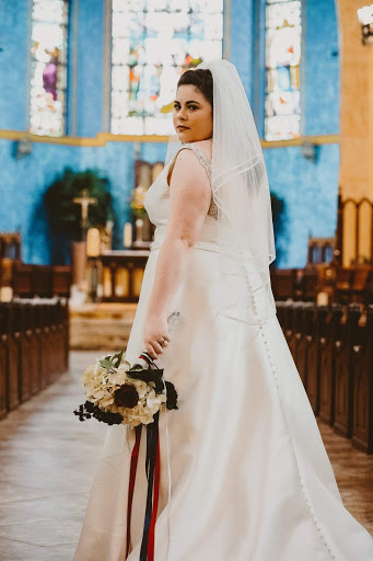 Bridal Shop «Simply Elegant Couture Bridal and Prom», reviews and photos, 410 E Wright St, Pensacola, FL 32501, USA