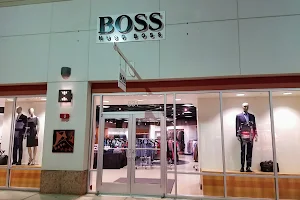 BOSS Outlet image