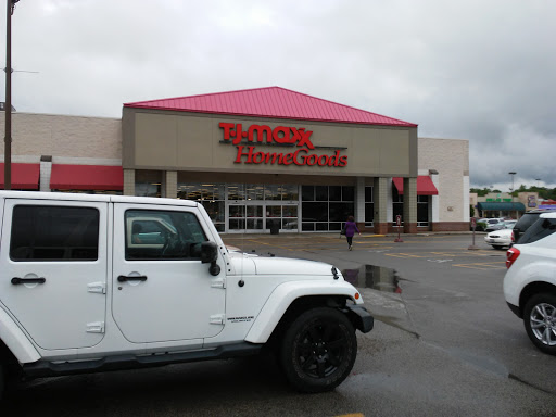 Department Store «T.J. Maxx & HomeGoods», reviews and photos, 717 Boardman Poland Rd, Youngstown, OH 44512, USA