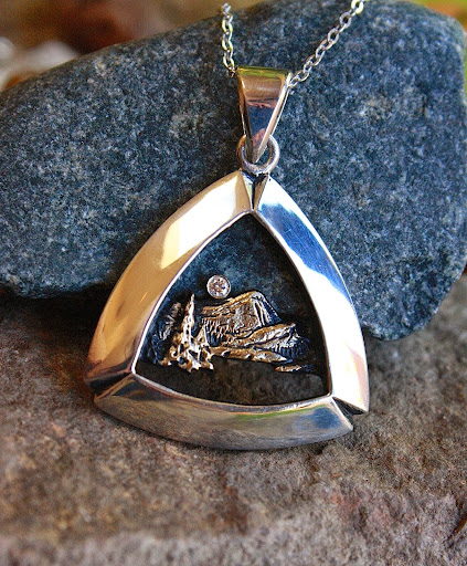 Jewelry Store «All That Glitters», reviews and photos, 2616 W Colorado Ave #18, Colorado Springs, CO 80904, USA