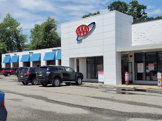 AAA Bob Sumerel Tire & Service - Middletown