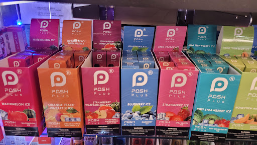 Vaporizer Store «Zee Vapor and Tobacco», reviews and photos, 6325 Dempster St, Morton Grove, IL 60053, USA