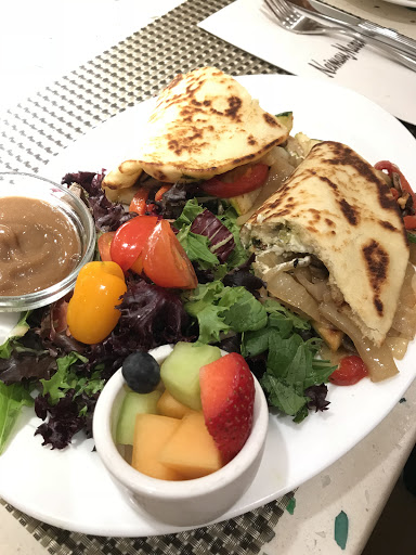 Clothing Store «Neiman Marcus», reviews and photos, 2442 E Sunrise Blvd, Fort Lauderdale, FL 33304, USA