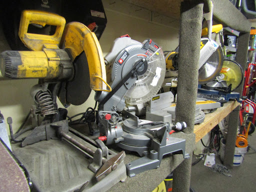 Loan Agency «Creighton Loans and Music», reviews and photos, 16404 WA-99, Lynnwood, WA 98037, USA