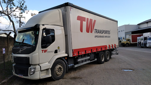 Logo da empresa - TW Transportes