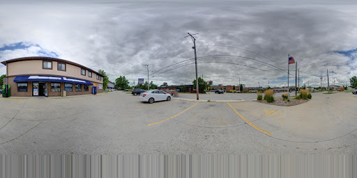 Liquor Store «Budget Liquors», reviews and photos, 200 S Linden St, Normal, IL 61761, USA