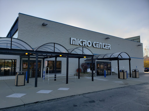 Computer Store «Micro Center», reviews and photos, 11755 Mosteller Rd, Sharonville, OH 45241, USA
