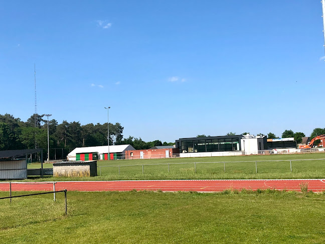 Beoordelingen van Voetbalclub Berg en Dal V.V. in Beringen - Sportcomplex