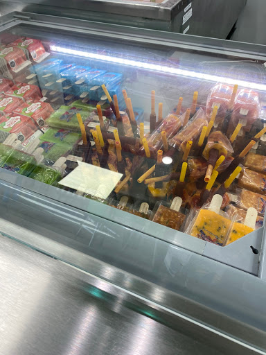 Ice Cream Shop «La Michoacana», reviews and photos, 559 N McLean Blvd, Elgin, IL 60123, USA