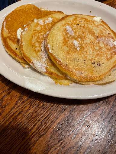 American Restaurant «Cracker Barrel Old Country Store», reviews and photos, 716 N Campbell Station Rd, Farragut, TN 37934, USA