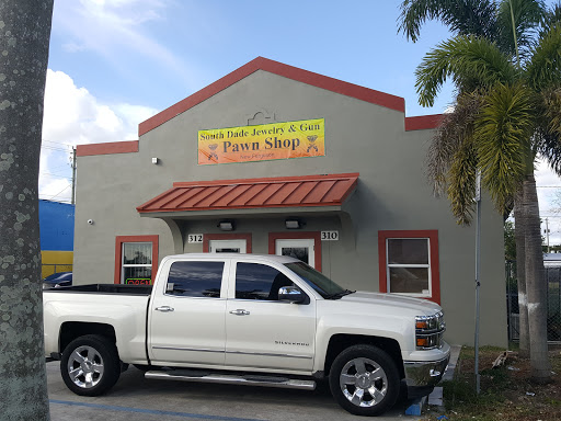 Pawn Shop «Homestead Jewelry, Pawn & Gun», reviews and photos, 310 S Krome Ave, Homestead, FL 33030, USA