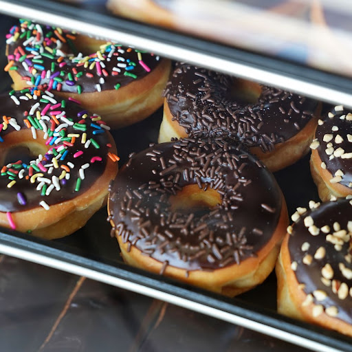 Donut Shop «Yum Yum Donuts», reviews and photos, 2628 Pico Blvd, Santa Monica, CA 90405, USA