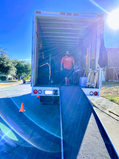 Moving and Storage Service «3 Men Movers - San Antonio», reviews and photos, 302 Casa Blanca St, San Antonio, TX 78215, USA