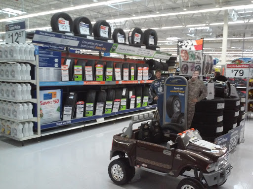 Department Store «Walmart Supercenter», reviews and photos, 121 Peter Pan Rd, Independence, KS 67301, USA