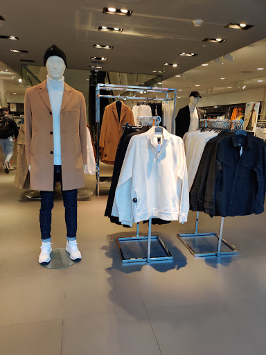 Clothing Store «H&M», reviews and photos, 1620 Cumberland Mall, Atlanta, GA 30339, USA