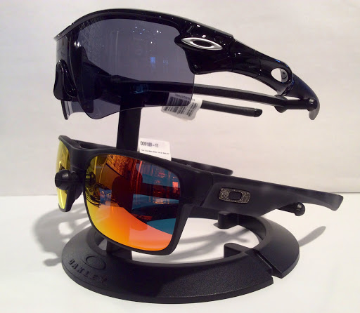 Optician «William J Curran & Son Opticians», reviews and photos, 3025 Garrett Rd, Drexel Hill, PA 19026, USA