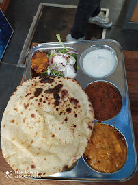 Thali du Restaurant indien Indian Tiger Fast Food à Grenoble - n°6