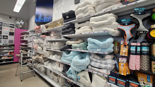 Variety Store «Five Below», reviews and photos, 2292 S University Dr, Davie, FL 33324, USA