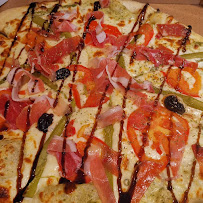 Pizza du Pizzas à emporter PIZZA AND CO ,biga Napoletana(au feu de bois) à La Cadière-d'Azur - n°14