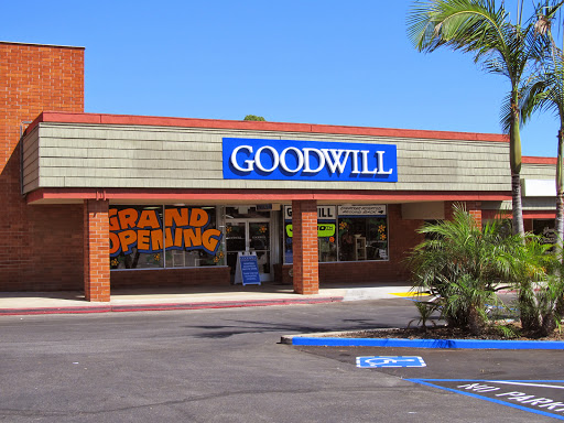 Goodwill Store & Donation Center, 6127 Lake Murray Blvd, La Mesa, CA 91942, Thrift Store