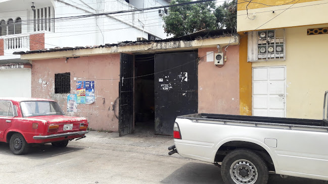 Opiniones de Taller mecánico Ivan el Pana Económico en Guayaquil - Taller de reparación de automóviles