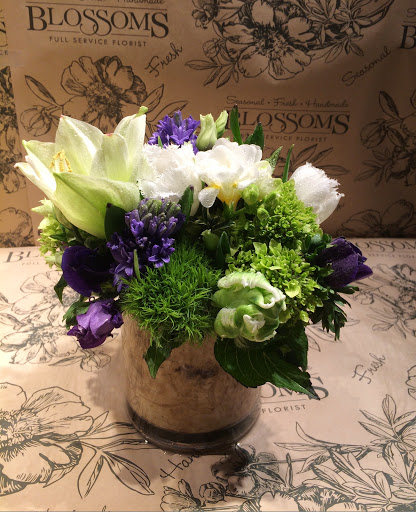 Florist «Blossoms», reviews and photos, 33866 Woodward Ave, Birmingham, MI 48009, USA